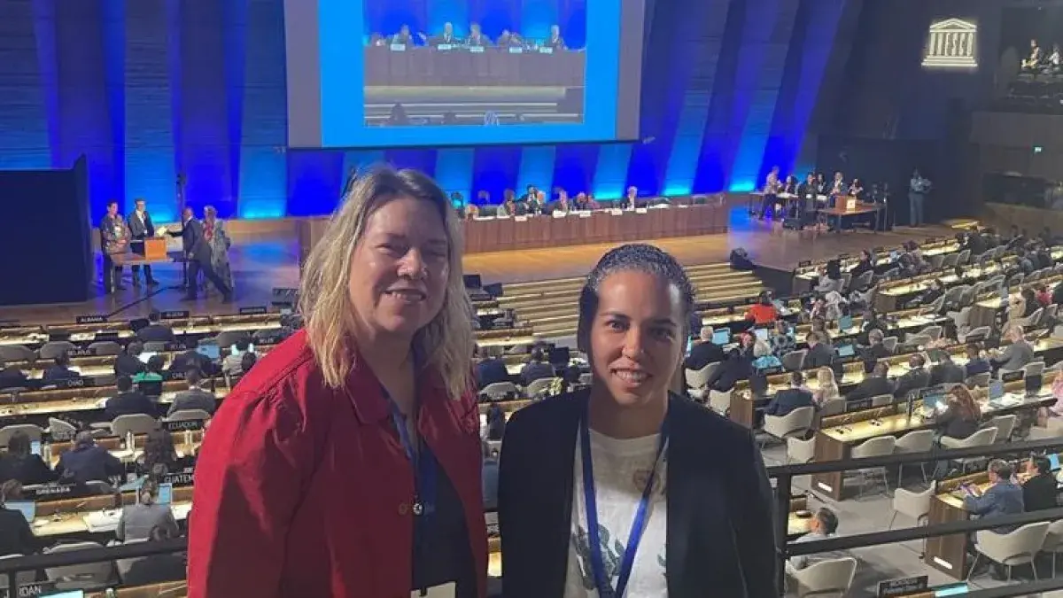 Marjo Vierros and Kathryn Audroing in the Plenary Room on Day 2 of INC2